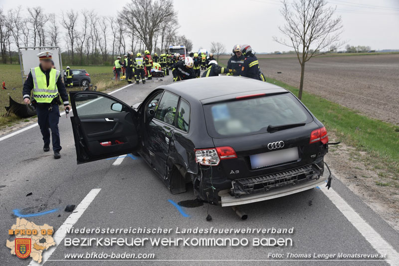 20240322 Schwerer Verkehrsunfall mit drei Verletzten auf B60 zwischen Reisenberg und Unterwaltersdorf Foto: Thomas Lenger Monatsrevue.at 20240322 Schwerer Verkehrsunfall mit drei Verletzten auf B60 zwischen Reisenberg und Unterwaltersdorf Foto: Thomas Lenger Monatsrevue.at
