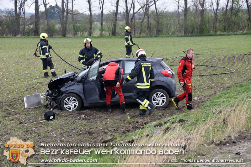 20240322 Schwerer Verkehrsunfall mit drei Verletzten auf B60 zwischen Reisenberg und Unterwaltersdorf Foto: Thomas Lenger Monatsrevue.at 20240322 Schwerer Verkehrsunfall mit drei Verletzten auf B60 zwischen Reisenberg und Unterwaltersdorf Foto: Thomas Lenger Monatsrevue.at