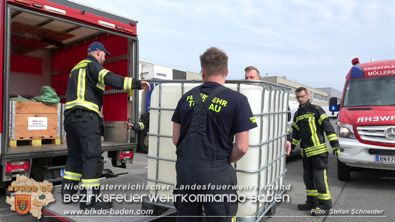 20240322 Dieselaustritt aus LKW auf Firmengelände  Foto: Stefan Schneider BFKDO BADEN