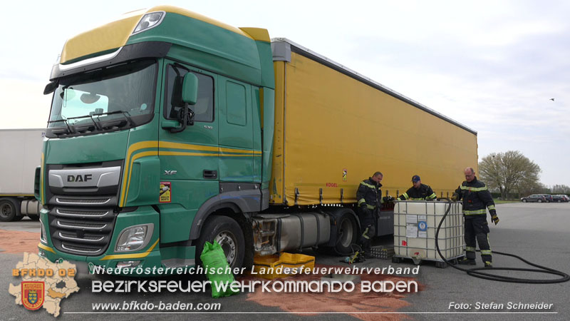 20240322 Dieselaustritt aus LKW auf Firmengelände  Foto: Stefan Schneider BFKDO BADEN