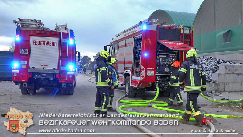 20240328 Brand bei einem Abfallwirtschaftsbetrieb Foto: Stefan Schneider BFKDO BADEN 20240328 Brand bei einem Abfallwirtschaftsbetrieb Foto: Stefan Schneider BFKDO BADEN
