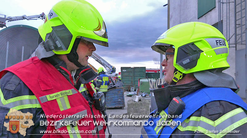 20240328 Brand bei einem Abfallwirtschaftsbetrieb Foto: Stefan Schneider BFKDO BADEN 20240328 Brand bei einem Abfallwirtschaftsbetrieb Foto: Stefan Schneider BFKDO BADEN