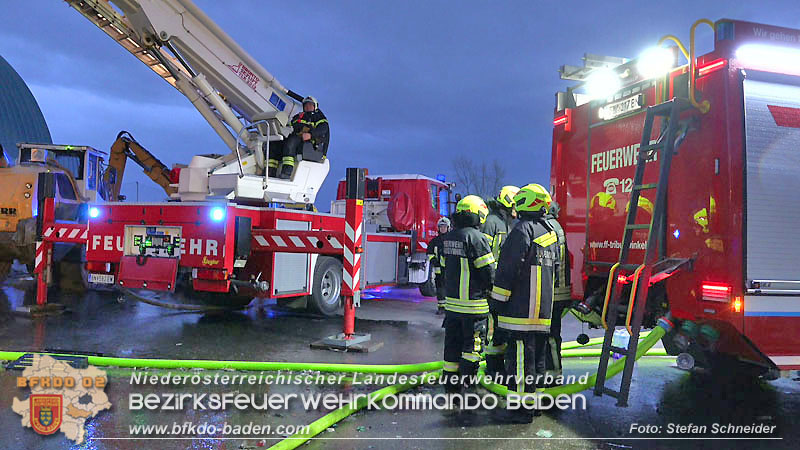 20240328 Brand bei einem Abfallwirtschaftsbetrieb Foto: Stefan Schneider BFKDO BADEN 20240328 Brand bei einem Abfallwirtschaftsbetrieb Foto: Stefan Schneider BFKDO BADEN