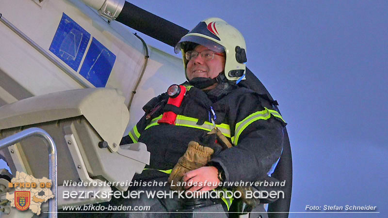 20240328 Brand bei einem Abfallwirtschaftsbetrieb Foto: Stefan Schneider BFKDO BADEN 20240328 Brand bei einem Abfallwirtschaftsbetrieb Foto: Stefan Schneider BFKDO BADEN