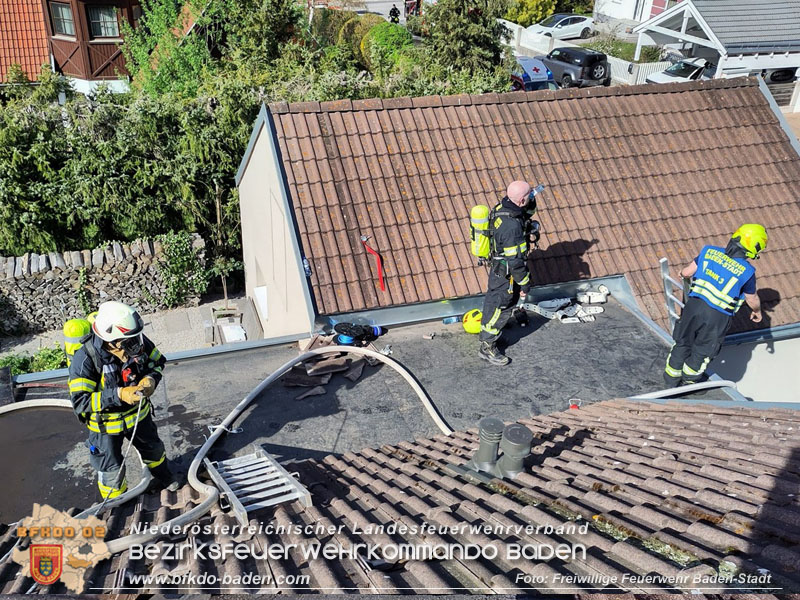 20240406_Dachstuhlbrand eines Einfamilienhauses in Siegenfeld  Foto: Freiwillige Feuerwehr Baden-Stadt