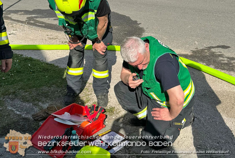20240406_Dachstuhlbrand eines Einfamilienhauses in Siegenfeld  Foto: Freiwillige Feuerwehr Baden Weikersdorf