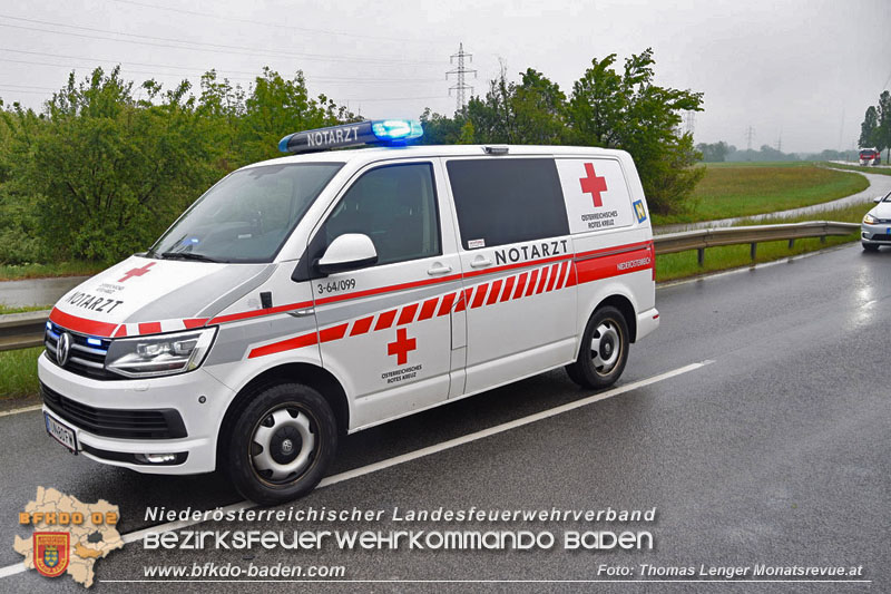 20240423_Pkw prallt gegen Lkw - Personenrettung auf der L157 Foto: Thomas Lenger Monatsrevue.at 20240423_Pkw prallt gegen Lkw - Personenrettung auf der L157 Foto: Thomas Lenger Monatsrevue.at