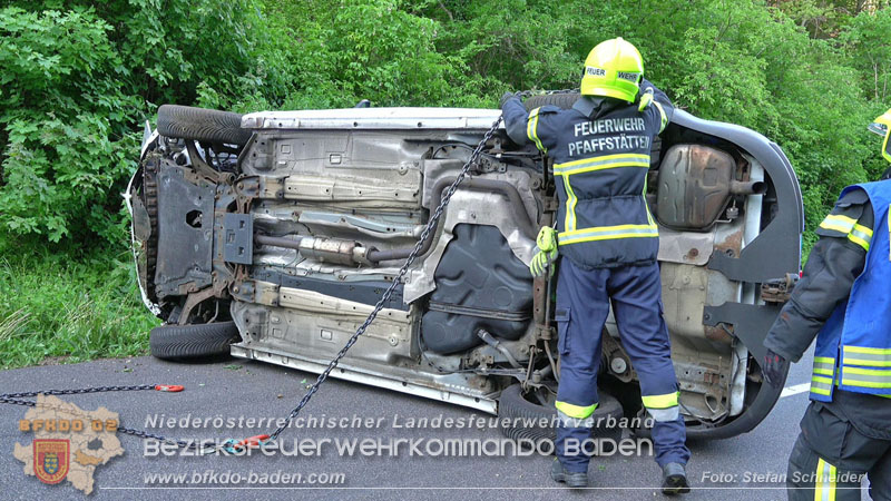 20240430 Alarmierte Personenrettung auf der L4010 zwischen Pfaffstätten und Gaaden Foto: Stefan Schneider BFKDO BADEN 20240430 Alarmierte Personenrettung auf der L4010 zwischen Pfaffstätten und Gaaden Foto: Stefan Schneider BFKDO BADEN