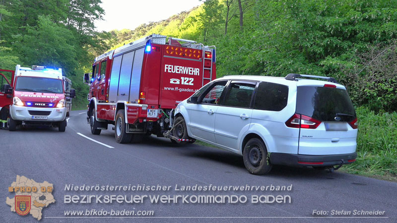 20240430 Alarmierte Personenrettung auf der L4010 zwischen Pfaffstätten und Gaaden Foto: Stefan Schneider BFKDO BADEN 20240430 Alarmierte Personenrettung auf der L4010 zwischen Pfaffstätten und Gaaden Foto: Stefan Schneider BFKDO BADEN
