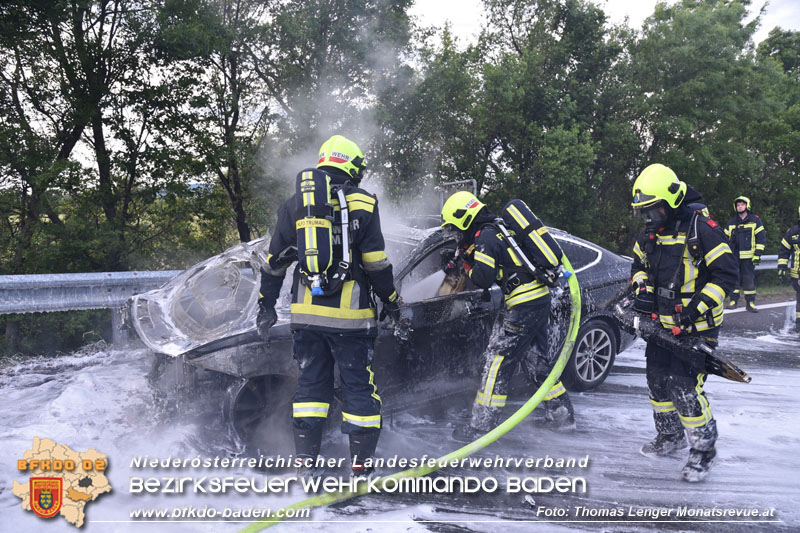20240503_Pkw auf A3 in Vollbrand  Foto: Thomas Lenger Monatsrevue.at