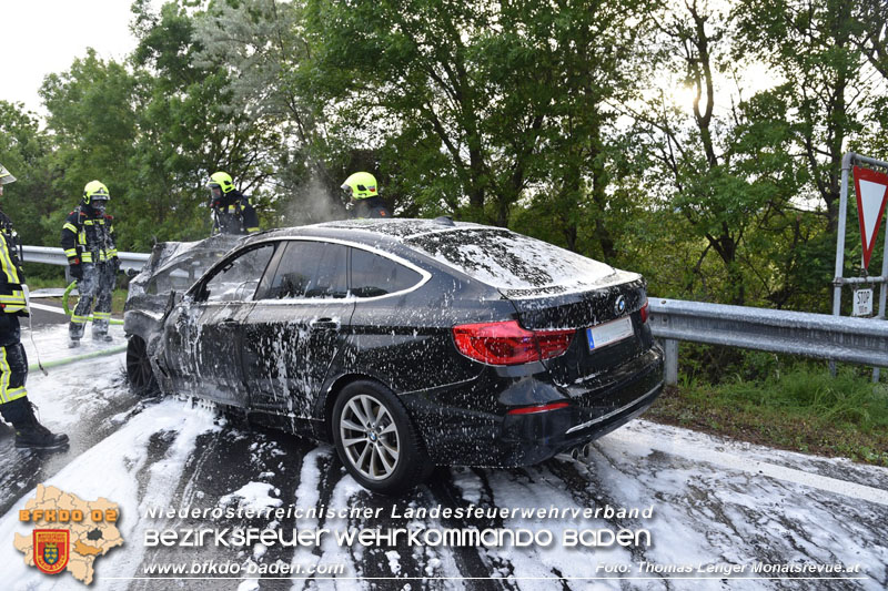 20240503_Pkw auf A3 in Vollbrand  Foto: Thomas Lenger Monatsrevue.at