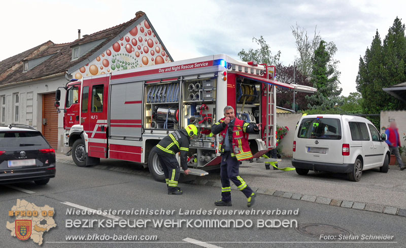 20240503_Überhitzter Ofen sorgt für Feuerwehreinsatz in Pfaffstätten Foto: Stefan Schneider BFKDO BADEN 20240503_Überhitzter Ofen sorgt für Feuerwehreinsatz in Pfaffstätten Foto: Stefan Schneider BFKDO BADEN