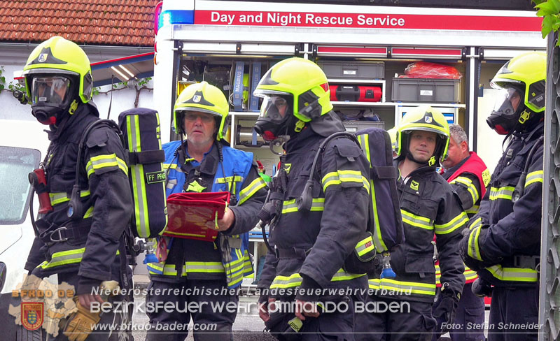 20240503_Überhitzter Ofen sorgt für Feuerwehreinsatz in Pfaffstätten Foto: Stefan Schneider BFKDO BADEN 20240503_Überhitzter Ofen sorgt für Feuerwehreinsatz in Pfaffstätten Foto: Stefan Schneider BFKDO BADEN
