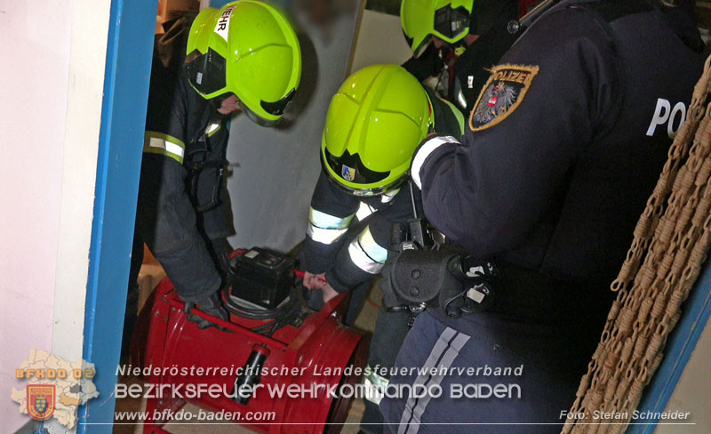 20240503_Überhitzter Ofen sorgt für Feuerwehreinsatz in Pfaffstätten Foto: Stefan Schneider BFKDO BADEN 20240503_Überhitzter Ofen sorgt für Feuerwehreinsatz in Pfaffstätten Foto: Stefan Schneider BFKDO BADEN