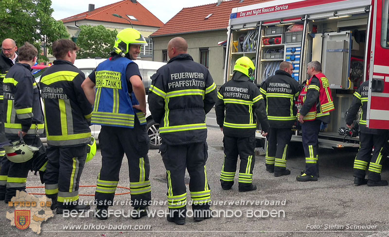 20240503_Überhitzter Ofen sorgt für Feuerwehreinsatz in Pfaffstätten Foto: Stefan Schneider BFKDO BADEN 20240503_Überhitzter Ofen sorgt für Feuerwehreinsatz in Pfaffstätten Foto: Stefan Schneider BFKDO BADEN