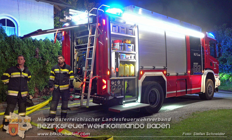 20240512_Vollbrand einer Gartenhütte in Alland Foto: Stefan Schneider BFKDO BADEN 20240512_Vollbrand einer Gartenhütte in Alland Foto: Stefan Schneider BFKDO BADEN