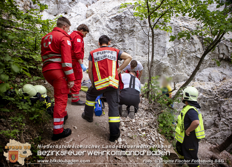20240512 Feuerwehr unterstützt bei Kletterunfall in Neuhaus/Peilstein  Foto: © Brigitte Fischer, Fotostudio B&G