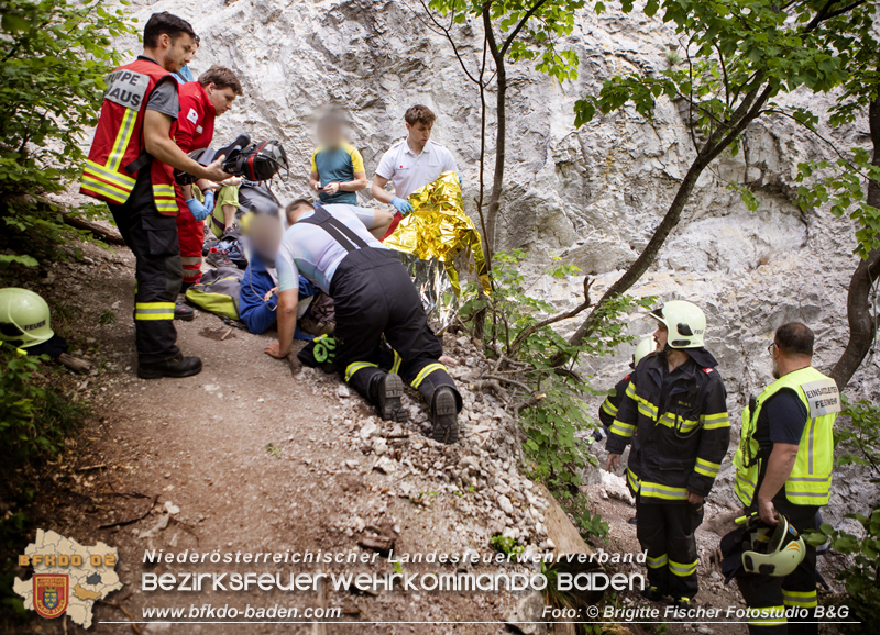 20240512 Feuerwehr unterstützt bei Kletterunfall in Neuhaus/Peilstein  Foto: © Brigitte Fischer, Fotostudio B&G