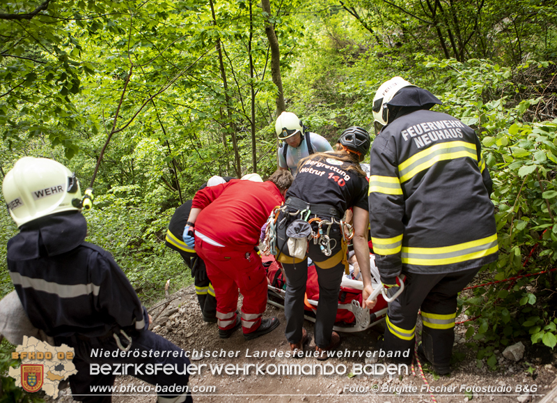 20240512 Feuerwehr unterstützt bei Kletterunfall in Neuhaus/Peilstein  Foto: © Brigitte Fischer, Fotostudio B&G