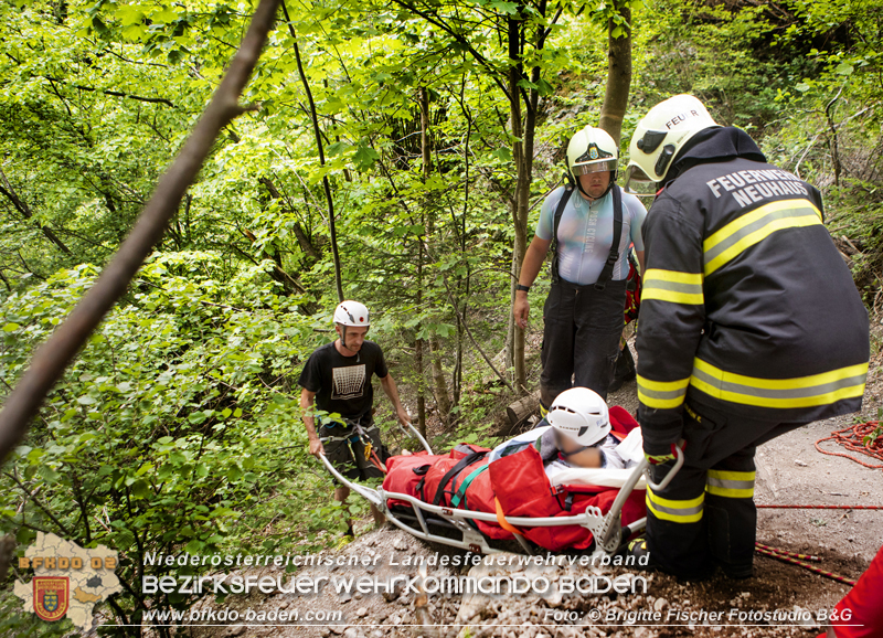 20240512 Feuerwehr unterstützt bei Kletterunfall in Neuhaus/Peilstein  Foto: © Brigitte Fischer, Fotostudio B&G