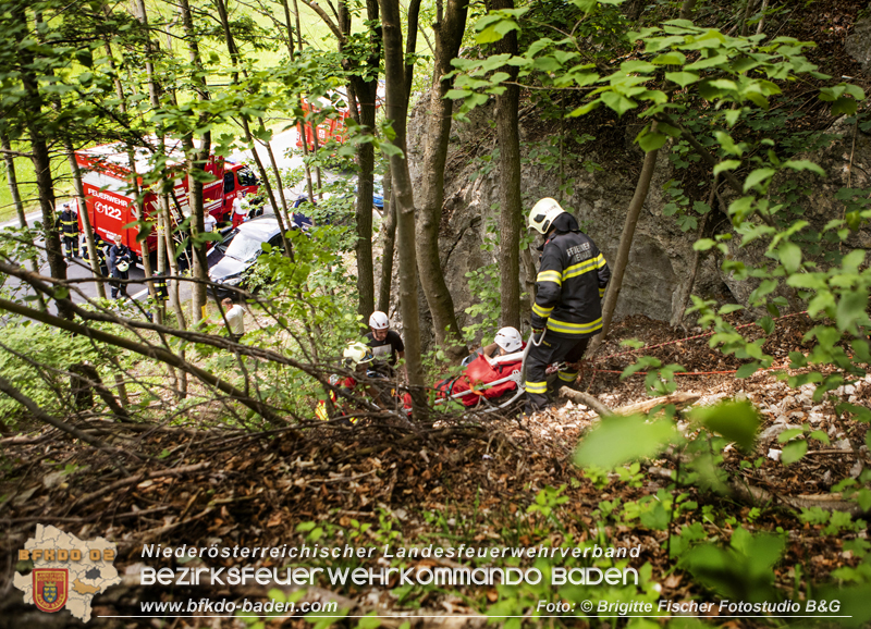 20240512 Feuerwehr unterstützt bei Kletterunfall in Neuhaus/Peilstein  Foto: © Brigitte Fischer, Fotostudio B&G