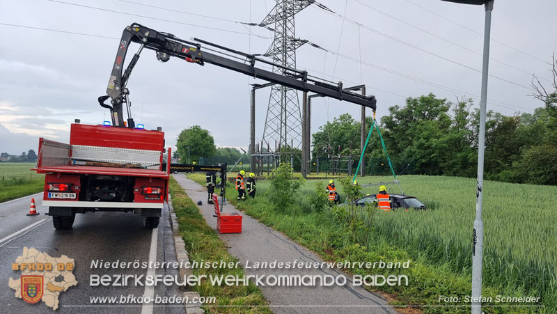 20240517_Fahrzeugbergung nach Verkehrsunfall auf der L4012  Foto: Stefan Schneider