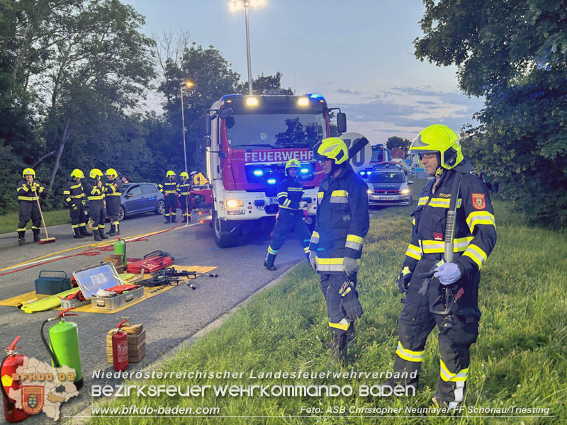 20240605_Personenrettung nach Verkehrsunfall auf der B17 in Günselsdorf - Pkw gegen Omnibus  Foto: ASB Christopher Neumayer FF Schönau/Triesting