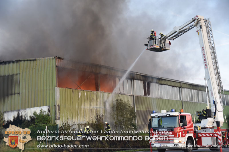 20240616_Brand in einem Abfallwirtschaftsbetrieb in Traiskirchen Ortsteil Wienersdorf Foto: Thomas Lenger Monatsrevue.at
