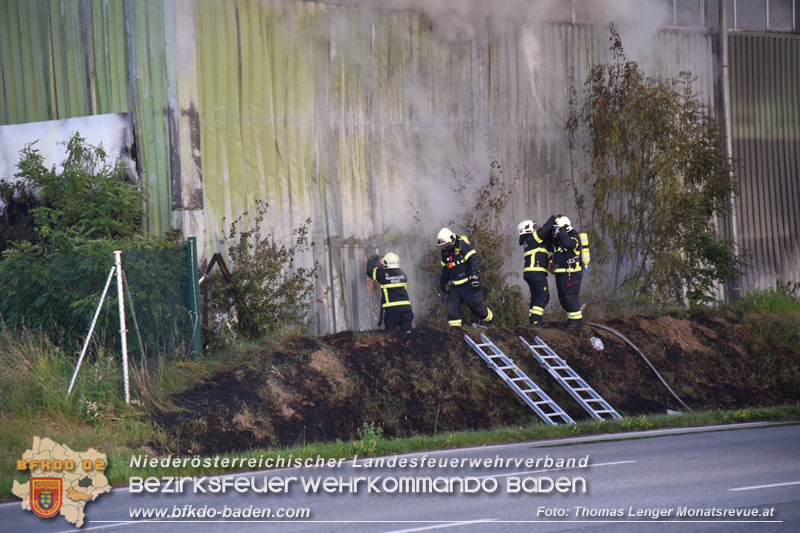 20240616_Brand in einem Abfallwirtschaftsbetrieb in Traiskirchen Ortsteil Wienersdorf Foto: Thomas Lenger Monatsrevue.at
