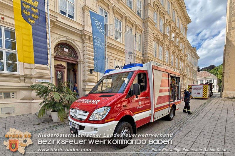 20240705 Wassergebrechen in der Volksschule Pfarrplatz Baden  Foto: Freiwillige Feuerwehr Baden-Stadt