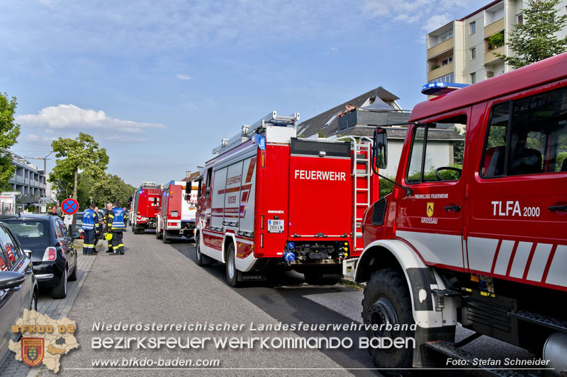 20240706_Küchenbrand in Mehrparteinwohnhaus in Bad Vöslau  Foto: Stefan Schneider BFKDO BADEN