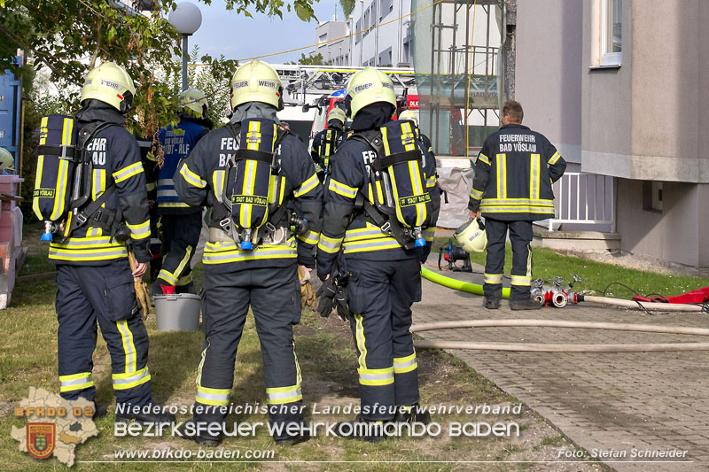 20240706_Küchenbrand in Mehrparteinwohnhaus in Bad Vöslau  Foto: Stefan Schneider BFKDO BADEN