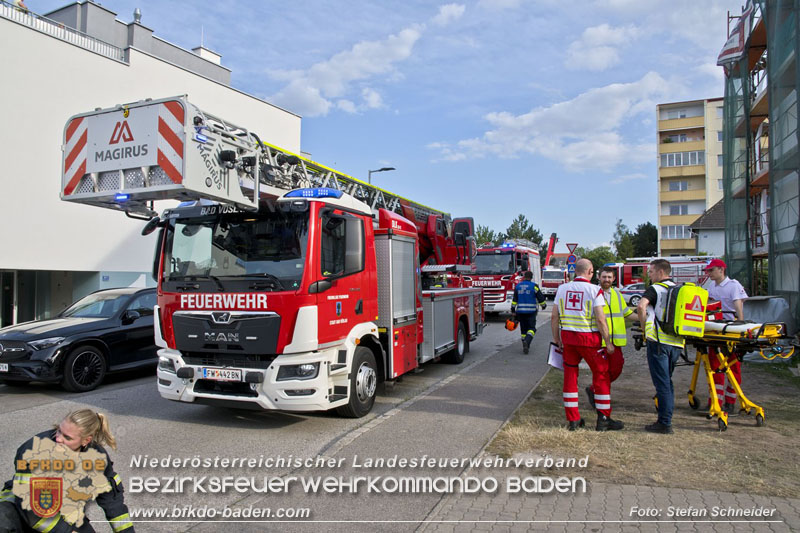 20240706_Küchenbrand in Mehrparteinwohnhaus in Bad Vöslau  Foto: Stefan Schneider BFKDO BADEN