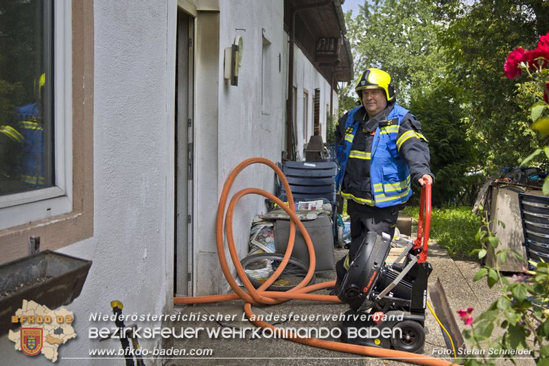 20240707_Wohnungsbrand in Kottingbrunn Foto: Stefan Schneider BFKDO BADEN 20240707_Wohnungsbrand in Kottingbrunn Foto: Stefan Schneider BFKDO BADEN