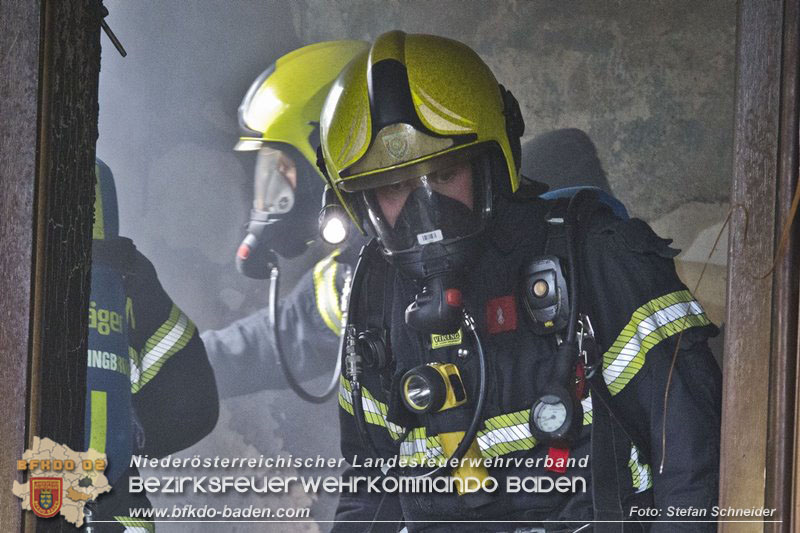20240707_Wohnungsbrand in Kottingbrunn Foto: Stefan Schneider BFKDO BADEN 20240707_Wohnungsbrand in Kottingbrunn Foto: Stefan Schneider BFKDO BADEN