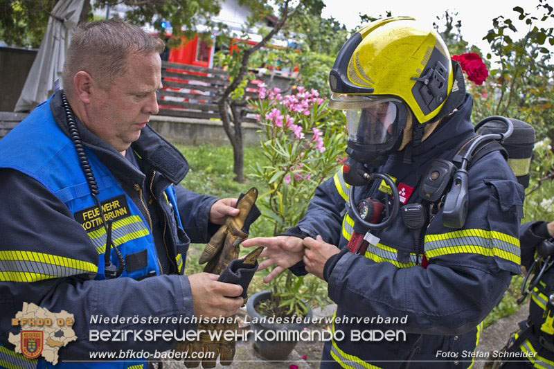 20240707_Wohnungsbrand in Kottingbrunn Foto: Stefan Schneider BFKDO BADEN 20240707_Wohnungsbrand in Kottingbrunn Foto: Stefan Schneider BFKDO BADEN