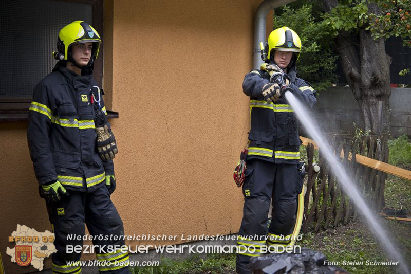 20240707_Wohnungsbrand in Kottingbrunn Foto: Stefan Schneider BFKDO BADEN 20240707_Wohnungsbrand in Kottingbrunn Foto: Stefan Schneider BFKDO BADEN