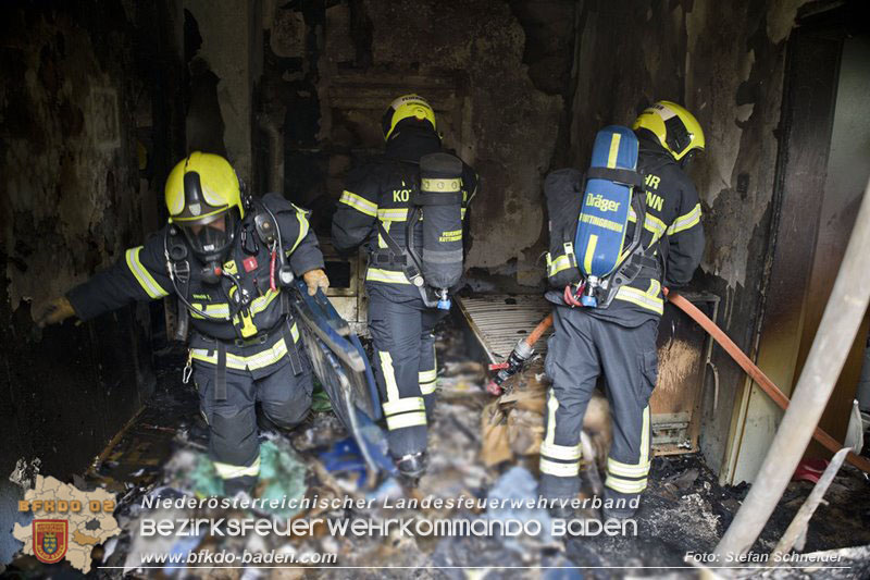 20240707_Wohnungsbrand in Kottingbrunn Foto: Stefan Schneider BFKDO BADEN 20240707_Wohnungsbrand in Kottingbrunn Foto: Stefan Schneider BFKDO BADEN