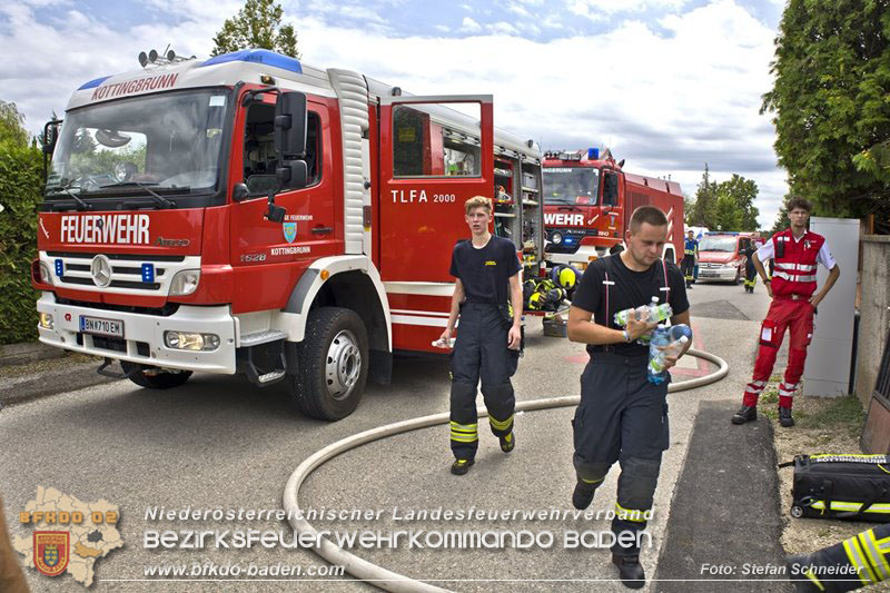20240707_Wohnungsbrand in Kottingbrunn Foto: Stefan Schneider BFKDO BADEN 20240707_Wohnungsbrand in Kottingbrunn Foto: Stefan Schneider BFKDO BADEN