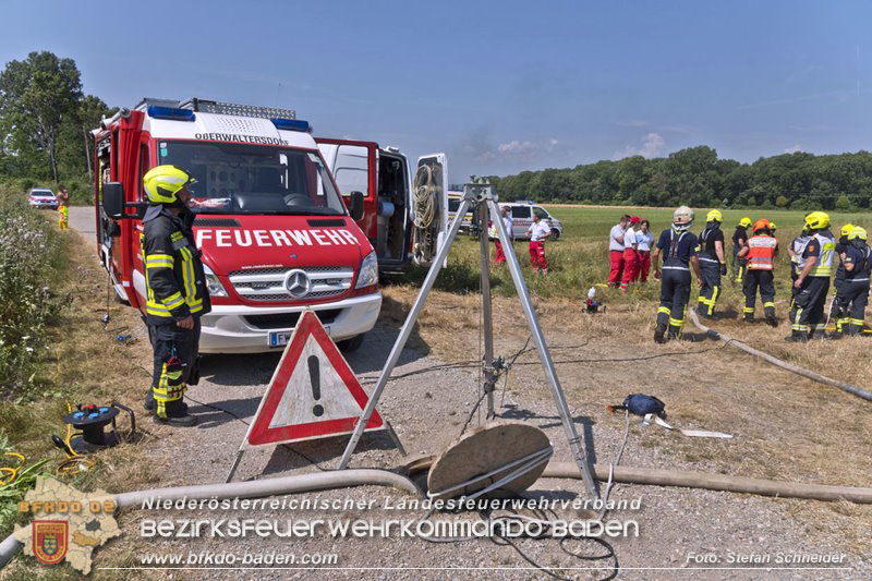 20240710_Aufwendige Menschenrettung aus Kanalsystem in Oberwaltersdorf Foto: Stefan Schneider BFKDO BADEN 20240710_Aufwendige Menschenrettung aus Kanalsystem in Oberwaltersdorf Foto: Stefan Schneider BFKDO BADEN