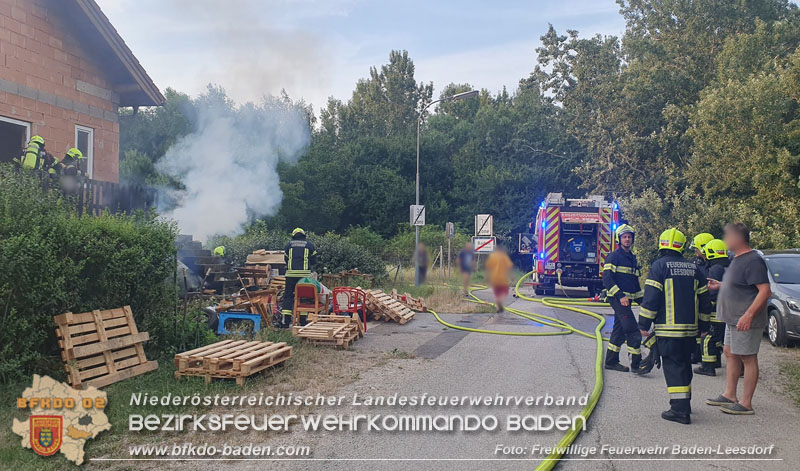 20240719_Brand bei einem Einfamilienhaus in der Badener Haidhofsiedlung Foto: Stefan Wagner FF Baden-Leesdorf 20240719_Brand bei einem Einfamilienhaus in der Badener Haidhofsiedlung Foto: Stefan Wagner FF Baden-Leesdorf