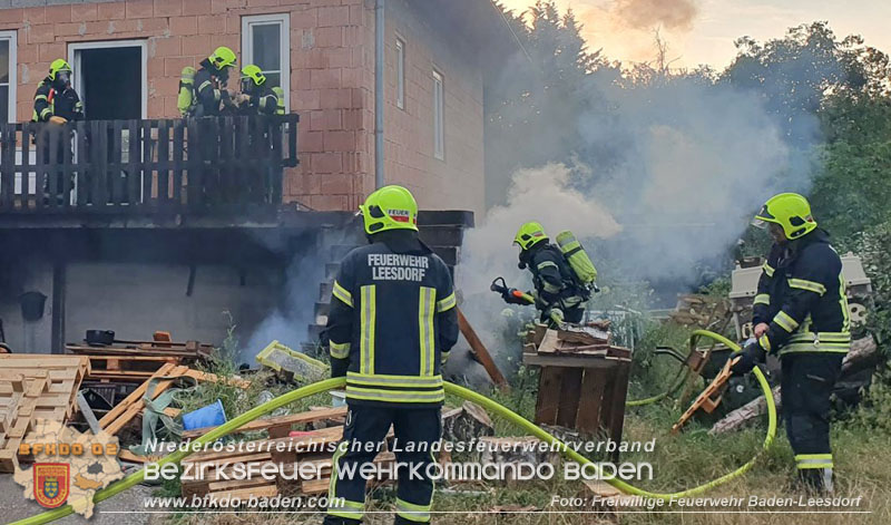 20240719_Brand bei einem Einfamilienhaus in der Badener Haidhofsiedlung Foto: Stefan Wagner FF Baden-Leesdorf 20240719_Brand bei einem Einfamilienhaus in der Badener Haidhofsiedlung Foto: Stefan Wagner FF Baden-Leesdorf