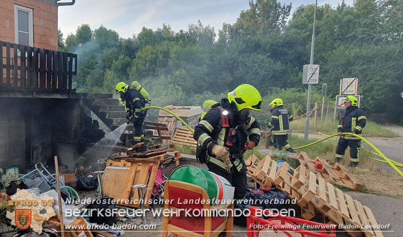20240719_Brand bei einem Einfamilienhaus in der Badener Haidhofsiedlung Foto: Stefan Wagner FF Baden-Leesdorf 20240719_Brand bei einem Einfamilienhaus in der Badener Haidhofsiedlung Foto: Stefan Wagner FF Baden-Leesdorf