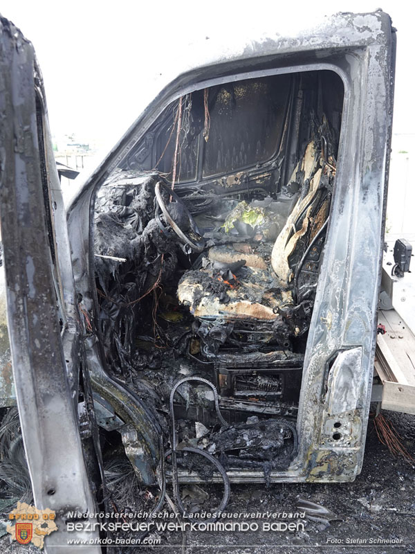20240722_Abschleppfahrzeug geriet in Brand auf der LB210 Tribuswinkel-Oeynhausen Foto: Stefan Schneider BFKDO BADEN