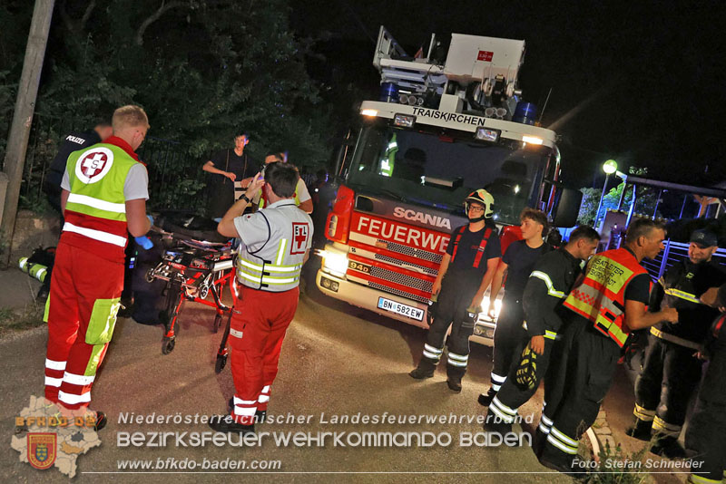 20240725_Nächtlicher Brand in einer Dachgeschoßwohnung in Traiskirchen   Foto: Stefan Schneider BFKDO BADEN