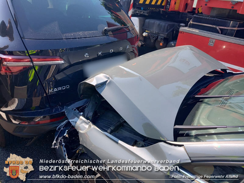 20240727_Auffahrunfall mit 4 Fahrzeugen auf der A21  Foto: Freiwillige Feuerwehr Alland