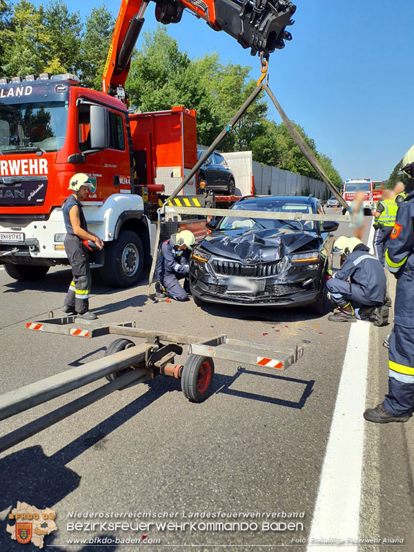 20240727_Auffahrunfall mit 4 Fahrzeugen auf der A21  Foto: Freiwillige Feuerwehr Alland