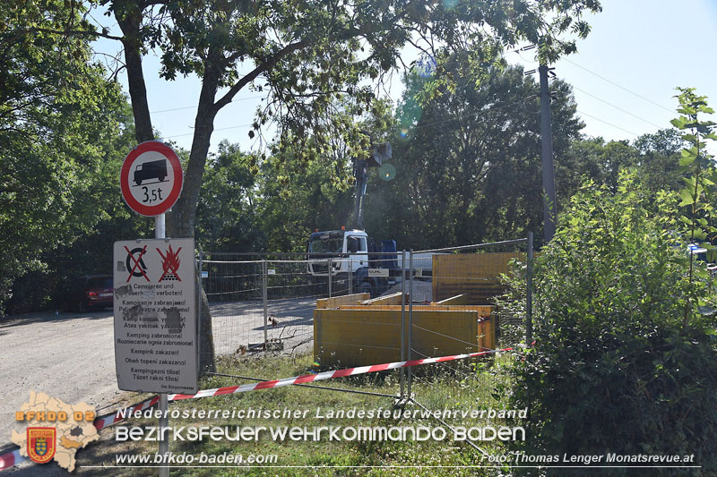 20240730_Ladekran geriet in Hochspannungs-Oberleitung bei Pottendorf Foto: Thomas Lenger Monatsrevue.at 20240730_Ladekran geriet in Hochspannungs-Oberleitung bei Pottendorf Foto: Thomas Lenger Monatsrevue.at