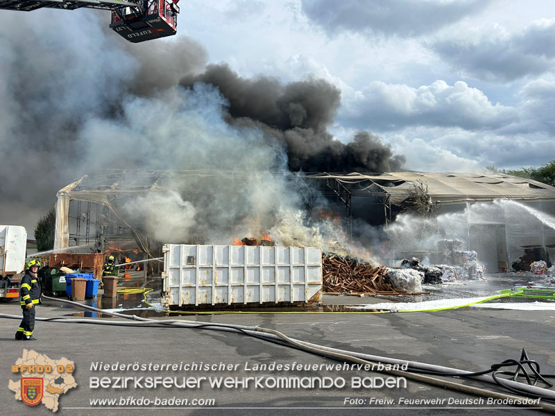 20240802_Großbrand in Leithaprodersdorf/Bgld - auch Nö Feuerwehren im Löscheinsatz Foto: Freiwillige Feuerwehr Deutsch-Brodersdorf