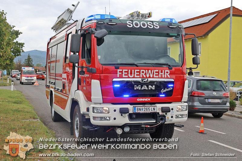 20240805_Personenrettung nach Verkehrsunfall in Sooß Foto: Stefan Schneider BFKDO BADEN 20240805_Personenrettung nach Verkehrsunfall in Sooß Foto: Stefan Schneider BFKDO BADEN
